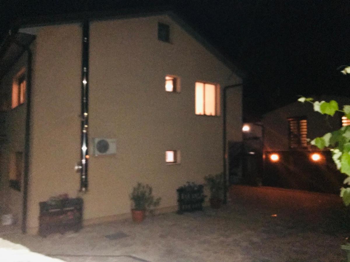 House Leyla Hotel Bihać Eksteriør billede