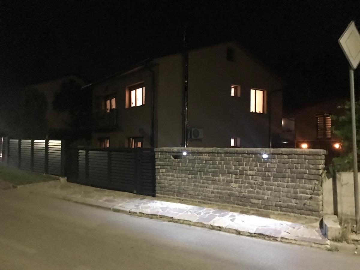 House Leyla Hotel Bihać Eksteriør billede