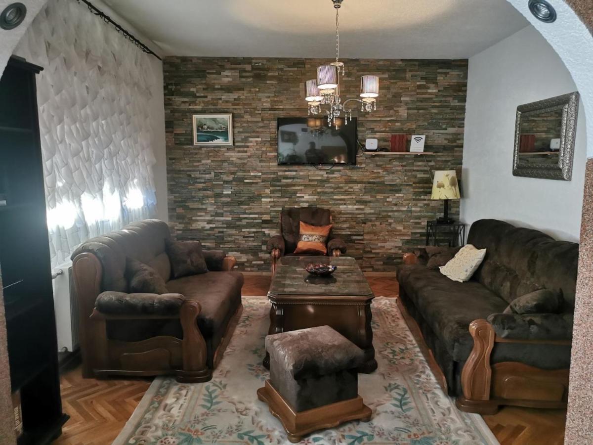 House Leyla Hotel Bihać Eksteriør billede